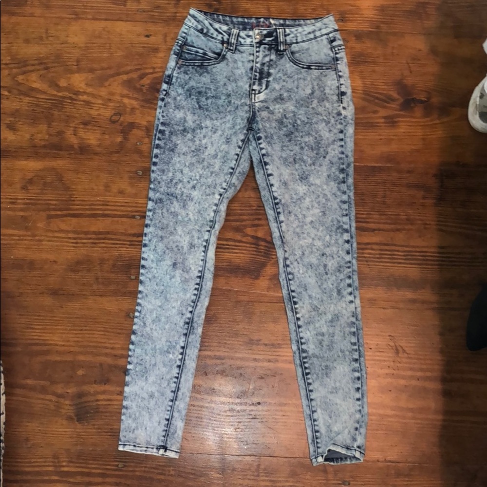 Delias pants